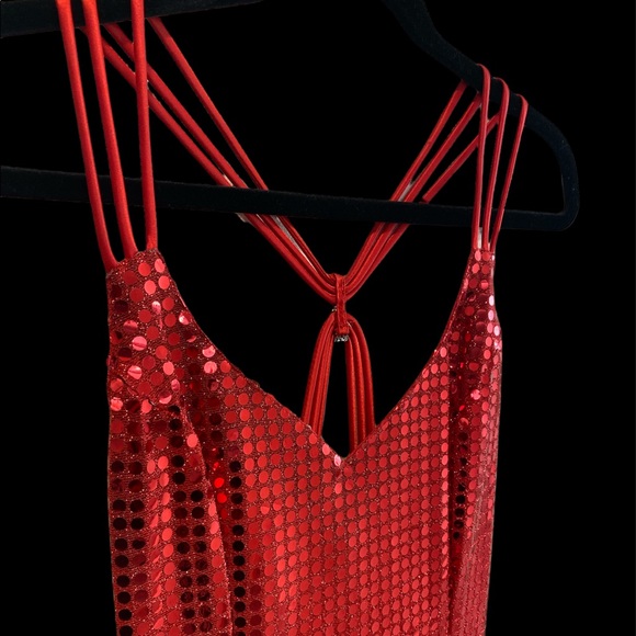 Stunning red sequin formal dress 5 / 6 Cruise Special Occasion - Picture 4 of 6